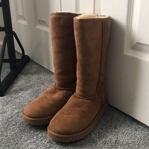 UGG brown boots